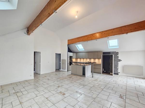 94350 VILLIERS-SUR-MARNE - CENTRE VILLE - LOFT - 106m² - 4 PIÈCES - 2 CHAMBRES - 2 BALCONS - DERNIER ÉTAGE - PARKING - RER 