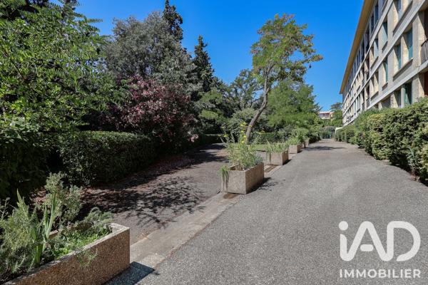 Location appartement 3 pièces 68 m² Aix-en-Provence