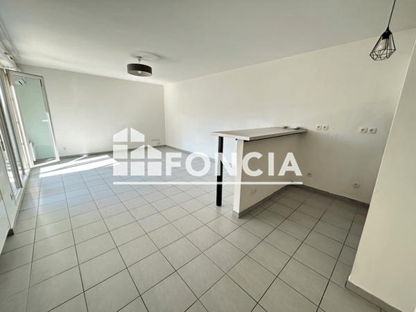 Location Appartement 2 pièces 51.75 m² - 70 AVENUE CLAUDE MONNET Marseille 13014