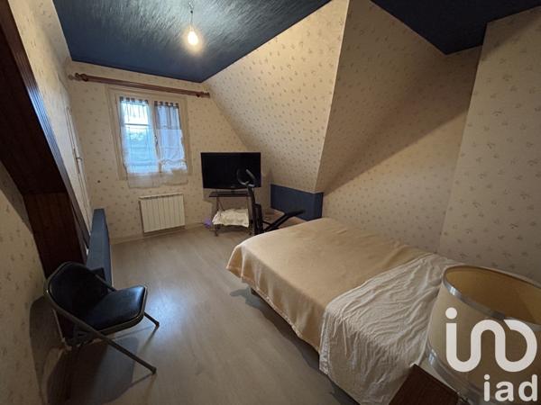 Maison traditionnelle 5 pièces de 97 m² à Saint-Benoît-du-Sault (36170)