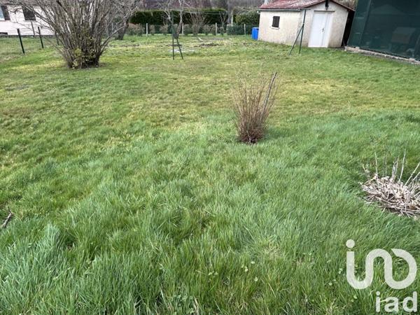 Maison traditionnelle 5 pièces de 97 m² à Saint-Benoît-du-Sault (36170)