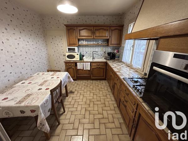 Maison traditionnelle 5 pièces de 97 m² à Saint-Benoît-du-Sault (36170)