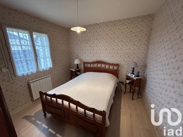 Maison traditionnelle 5 pièces de 97 m² à Saint-Benoît-du-Sault (36170)