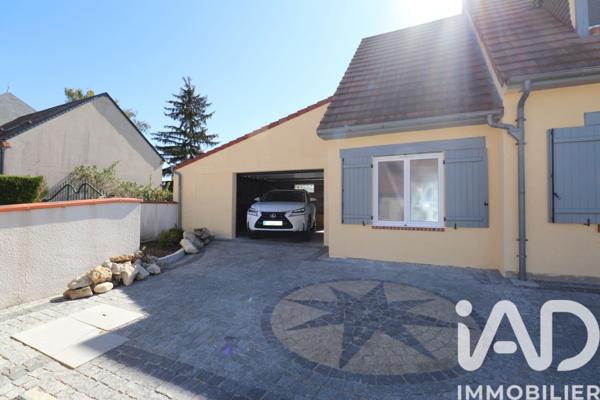 Location maison 5 pièces 121 m² Ingré