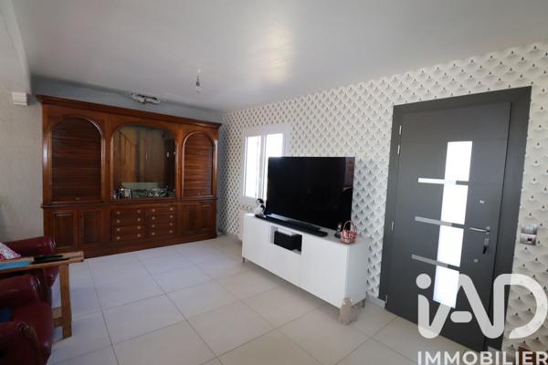 Location maison 5 pièces 121 m² Ingré