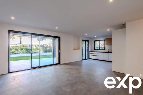 Grand appartement avec 118m2 de Terrasse