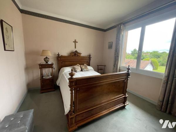 Maison mitoyenne familiale avec jardin