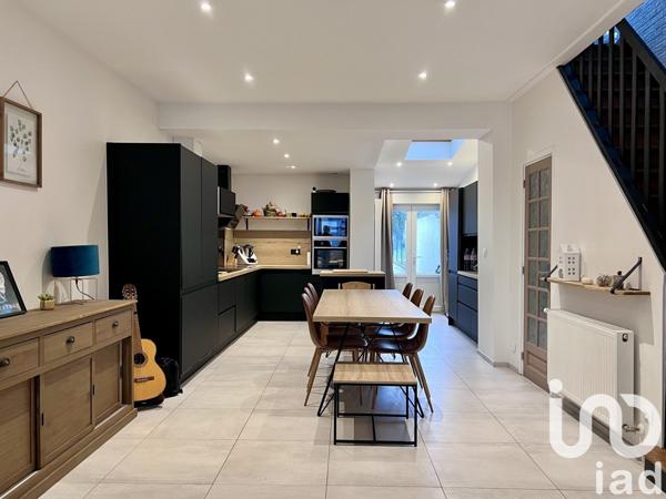 Maison de ville 4 pièces de 96 m² à Seclin (59113)