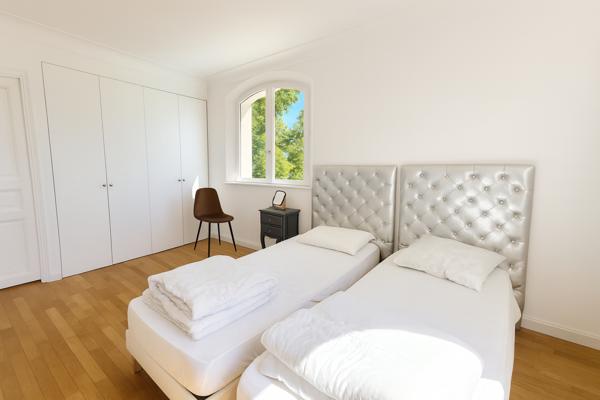 Maison à vendre |  Vallauris |  6 pièces | 270,2 m²