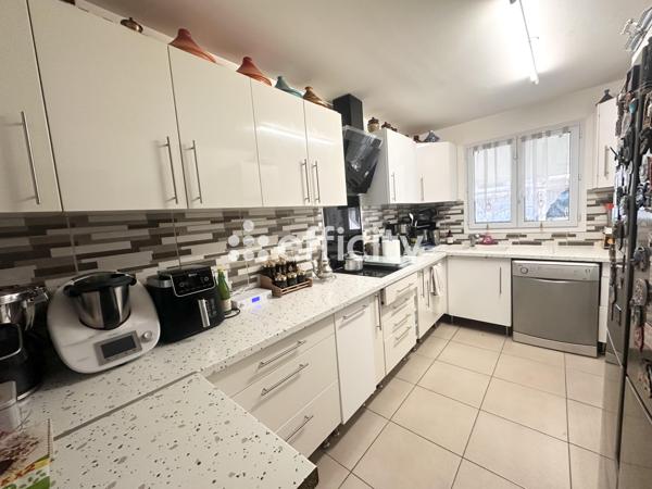 Maison 4 pièces - 80 m² Exclusivité efficity