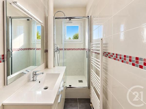 Appartement F3 à vendre  3 pièces - 71,80 m 2   ALBI  - 81