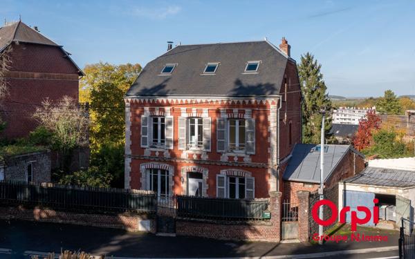 Maison à vendre    7 pièces •  Laon