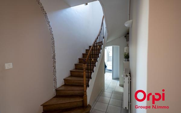 Maison à vendre    7 pièces •  Laon