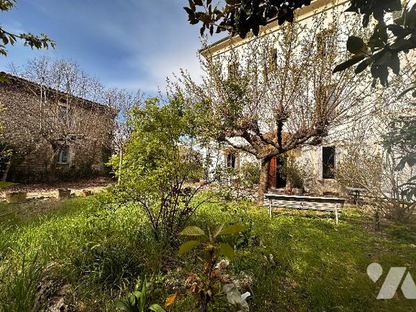 Maison de maître de caractère au cœur du Haut-Livron