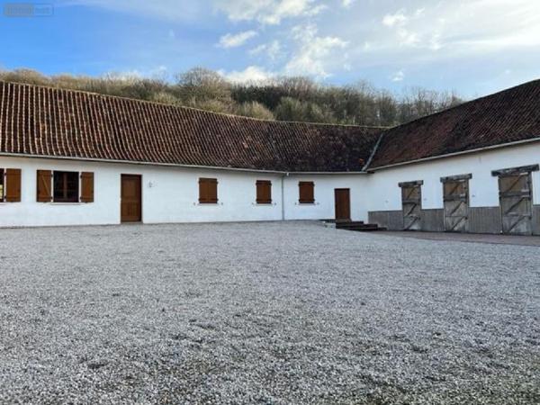 Maison à vendre à Montreuil-sur-Mer dans le Pas-de-Calais (62170), ref : 083/1811