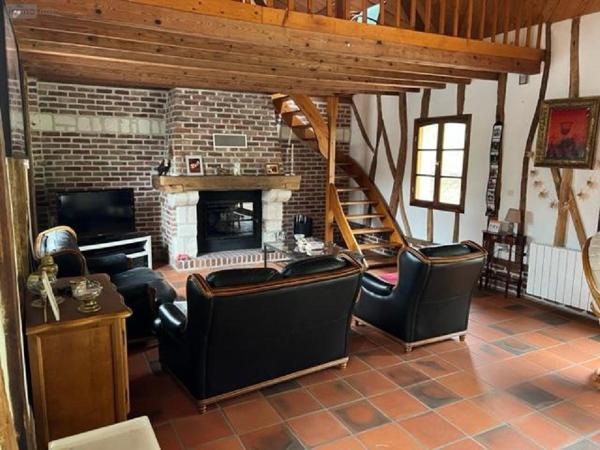 Maison à vendre à Montreuil-sur-Mer dans le Pas-de-Calais (62170), ref : 083/1811