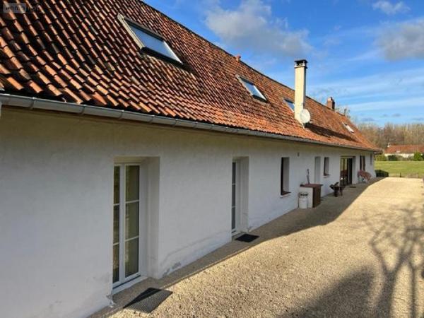 Maison à vendre à Montreuil-sur-Mer dans le Pas-de-Calais (62170), ref : 083/1811