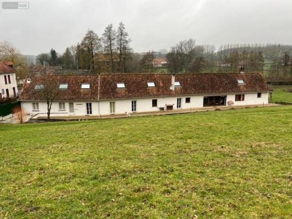 Maison à vendre à Montreuil-sur-Mer dans le Pas-de-Calais (62170), ref : 083/1811