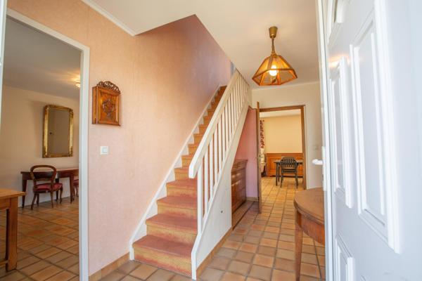 SUPERBE MAISON FAMILIALE