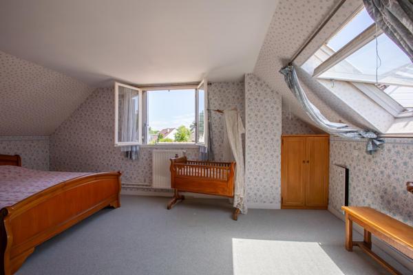 SUPERBE MAISON FAMILIALE