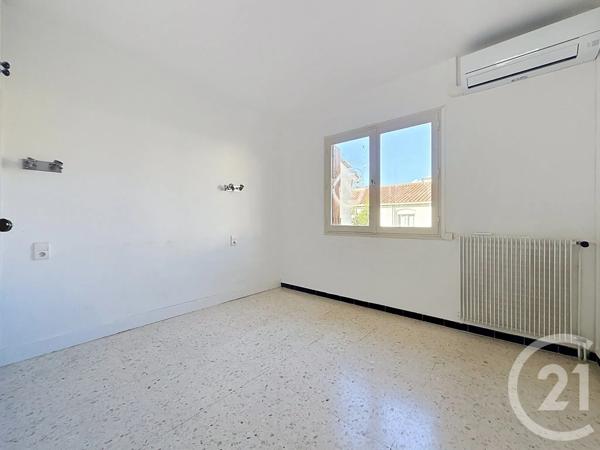 Appartement F4 à vendre  4 pièces - 90,70 m 2   PERPIGNAN  - 66