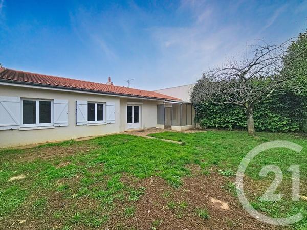 Maison à vendre  4 pièces - 74,98 m 2   MIGNE AUXANCES  - 86