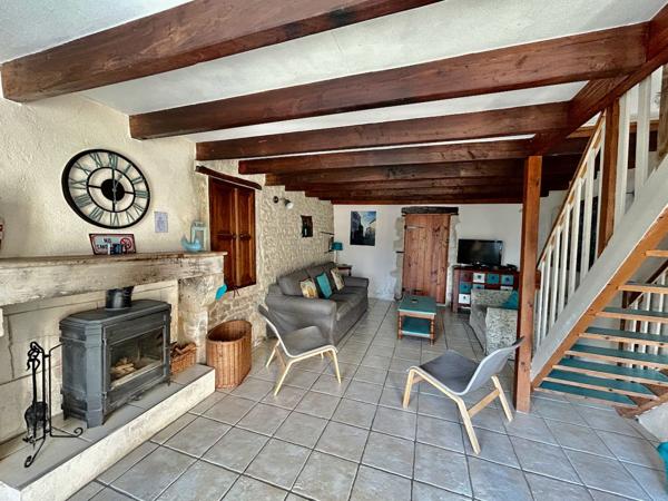 Successful Gîte Complex - 5 Independent Gîtes - Heated Pool - Turnkey Business