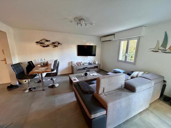Appartement à FREJUS, 83600 - 2 pièces 45m²