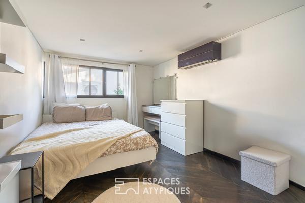 Ancien garage transformé en loft à proximité des bords de Marne