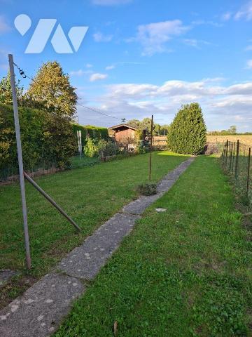 A VENDRE- A NIEPPE dans le NORD (59)- MAISON DE CAMPAGNE SEMI-INDIVIDUELLE AVEC JARDIN ET DEPEN...