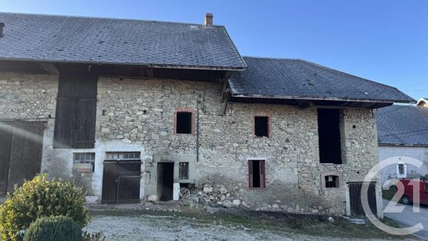 Appartement T6 à vendre  6 pièces - 120 m 2   BELLEY  - 01