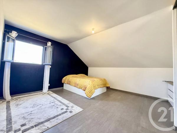 Maison à vendre  6 pièces - 210 m 2   BELLEY  - 01