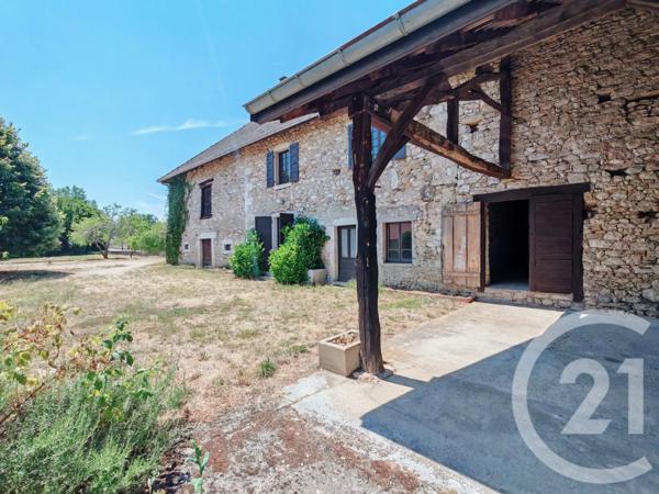 Maison à vendre  6 pièces - 210 m 2   BELLEY  - 01