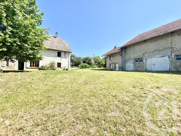Maison à vendre  6 pièces - 210 m 2   BELLEY  - 01