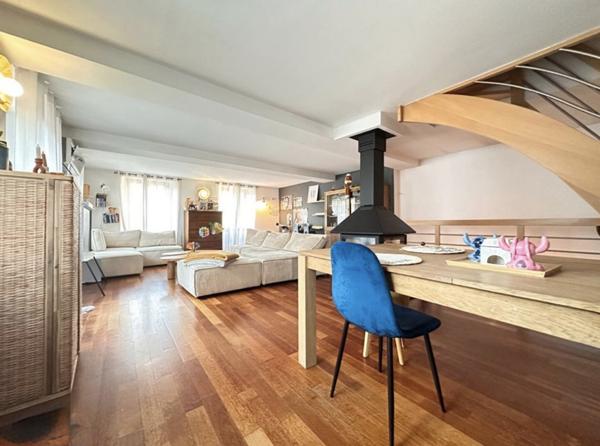 Bien sûr ! Voici lannonce sans les emojis, tout en conservant un ton enjoué et valorisant :