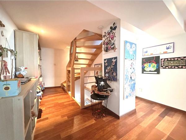 Bien sûr ! Voici lannonce sans les emojis, tout en conservant un ton enjoué et valorisant :