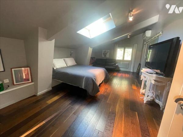 Maison familiale de 200 m² sur 12 976 m²