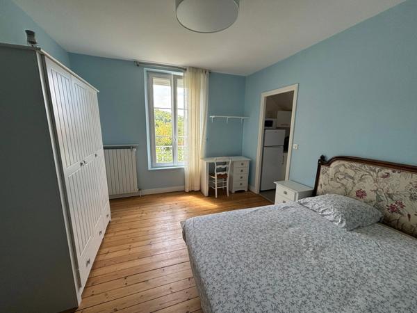 Appartement à louer 1 pièces BELLEU (02)