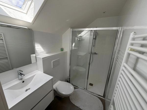 Appartement à louer 1 pièces BELLEU (02)