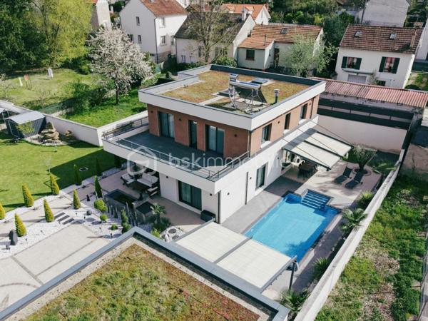 Maison de 225 m²