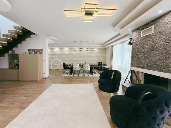 Maison de 225 m²
