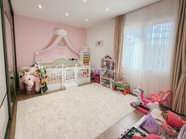 Maison de 225 m²