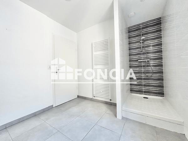 Location Appartement 7 pièces 203.45 m² - 3 RUE DE L'ABBE CHATELAIN Montigny Les Metz 57950
