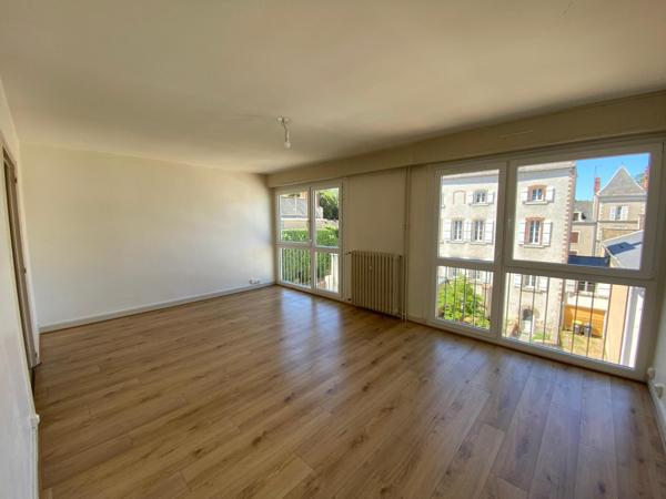 Appartement 2 pièces de 47 m² à Laval