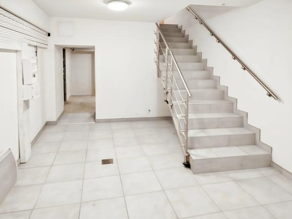 Territoire de Belfort (90) - A vendre Appartement de 78,50 m² en plateau viabilisé à aménager - Terrasse - Delle centre