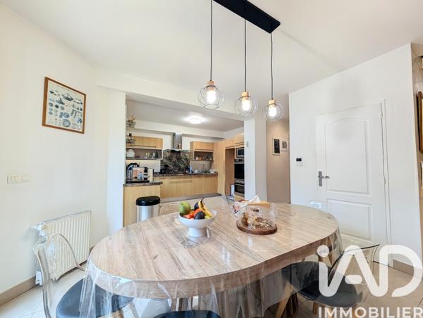 Maison à vendre 7 pièces 329 m² Fontenay-sous-Bois