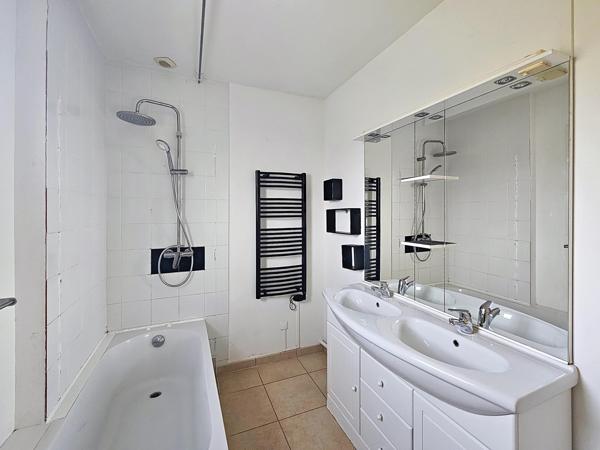 Location / Maison mitoyenne