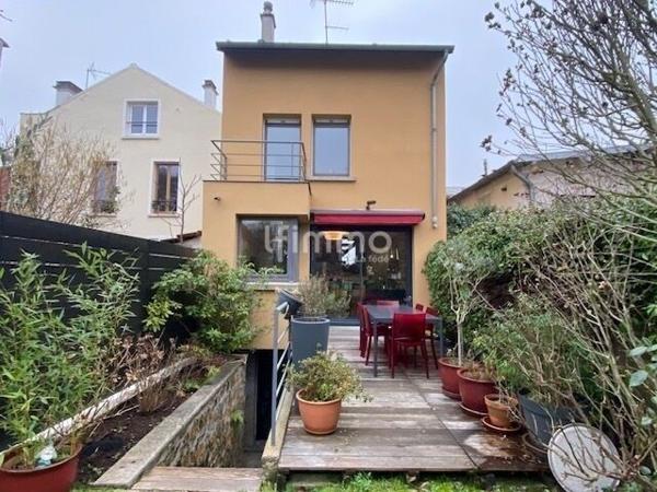 Maison familiale atypique