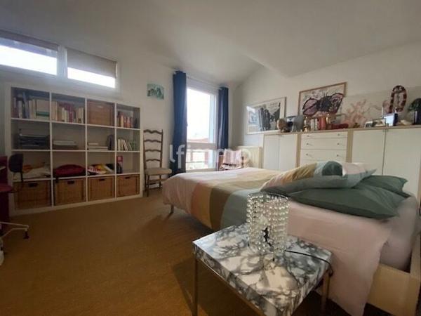 Maison familiale atypique