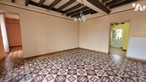 SABLE SUR SARTHE-MAISON DE VILLE-REF:VDL2118